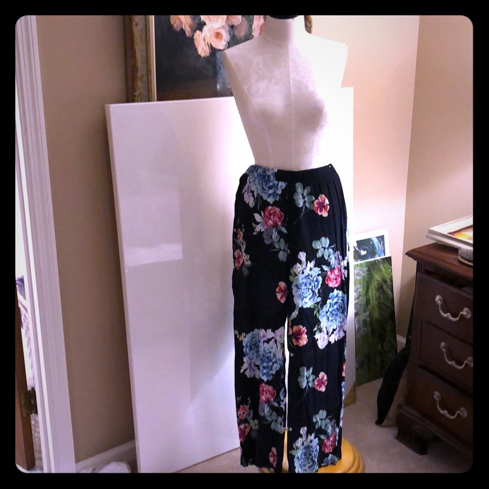 Floral elastic waist soft pants
